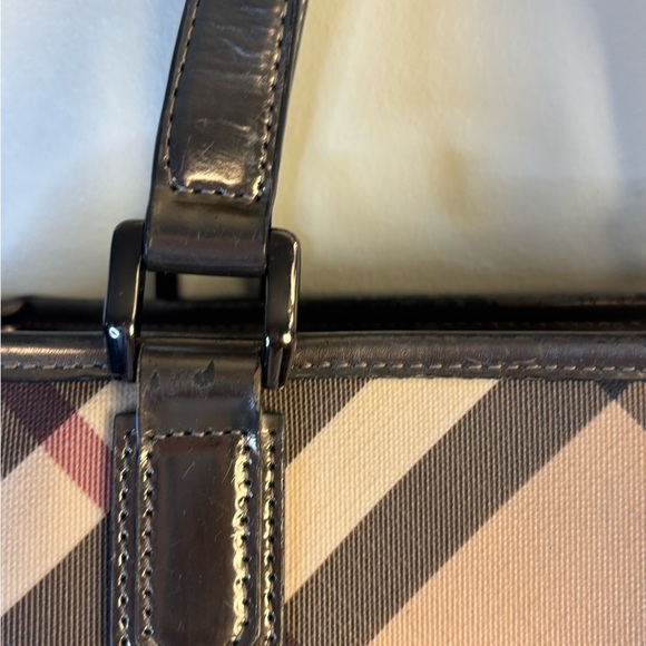 Burberry House NovaCheck Checked Tote Bag Handbag Enamel Patent Leather - Picture 6 of 14